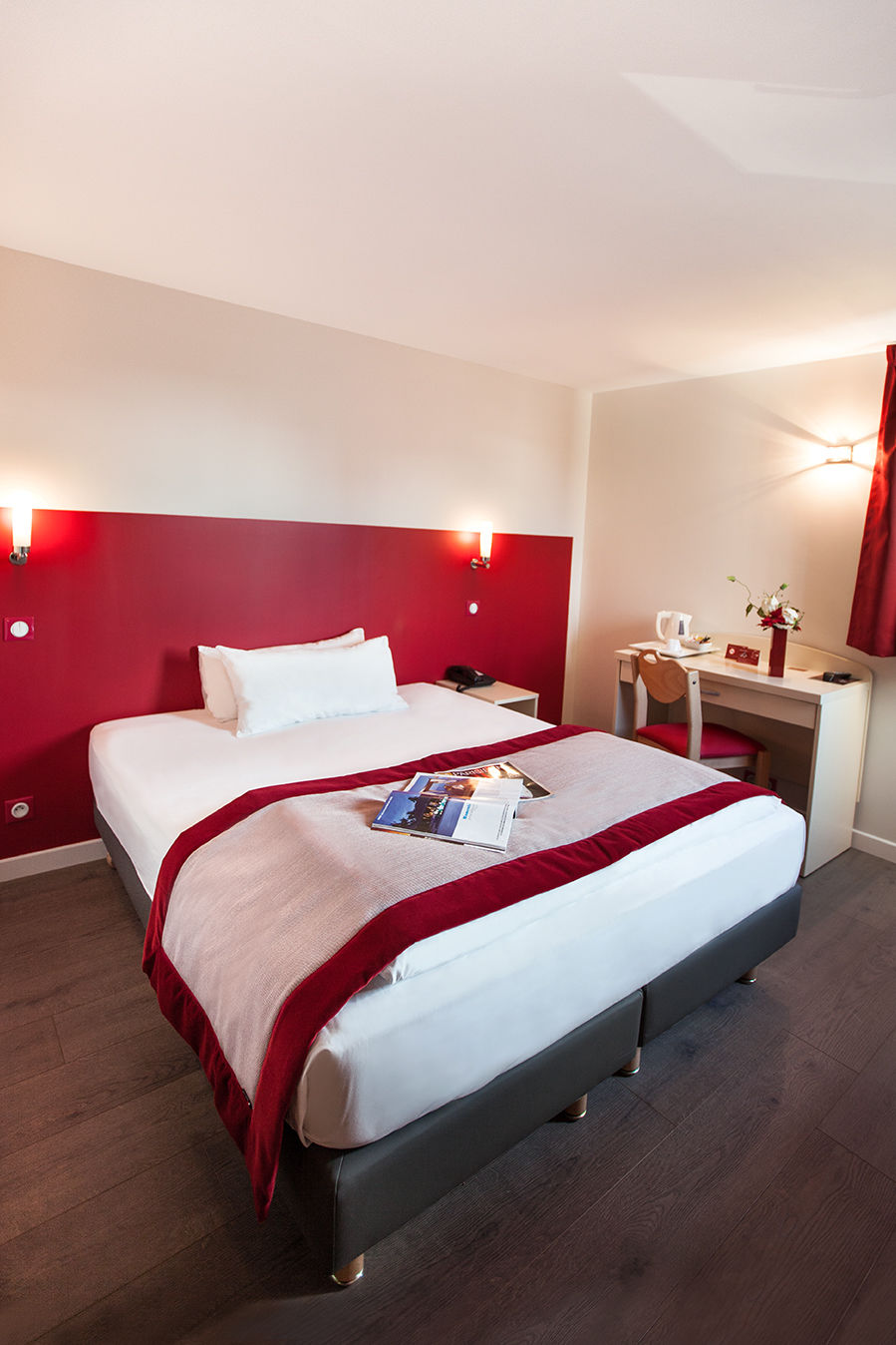 Hôtel l'Amandier Nanterre Buitenkant foto