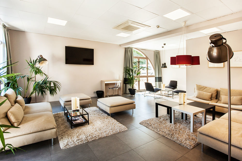 Hôtel l'Amandier Nanterre Buitenkant foto